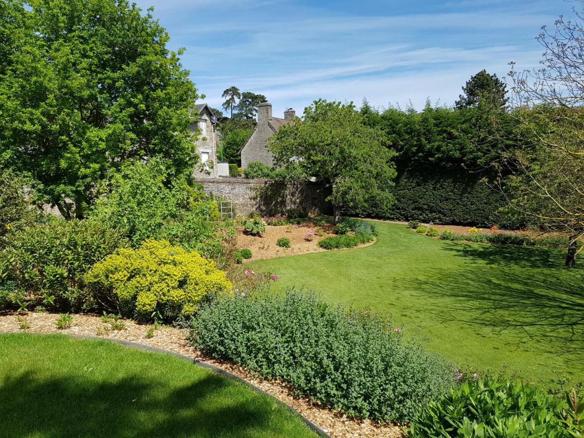 Vila Domaine Le Gaudin - Saint Jean Le Thomas Exteriér fotografie